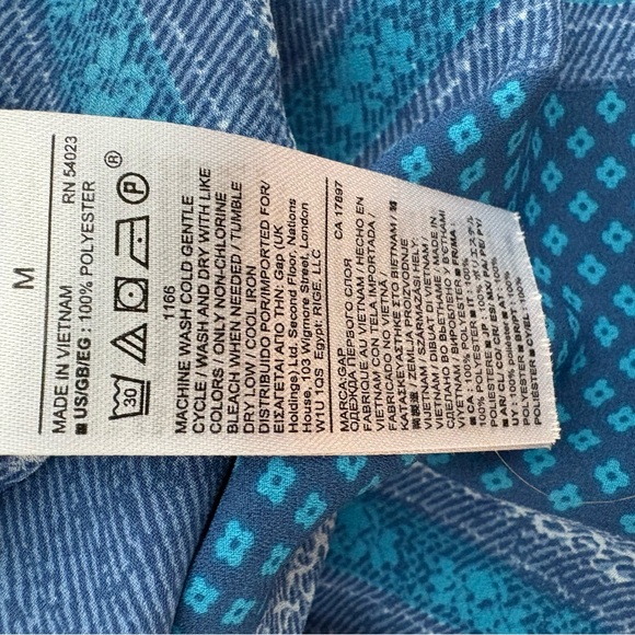GAP Blue Patterned Blouse - Picture 7 of 7